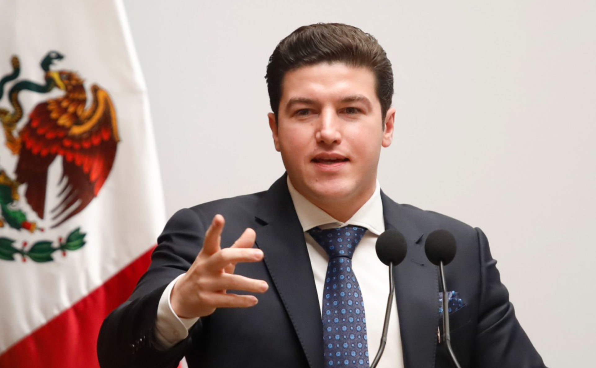 Acusan a gobierno de Nuevo León por presión presupuestal
